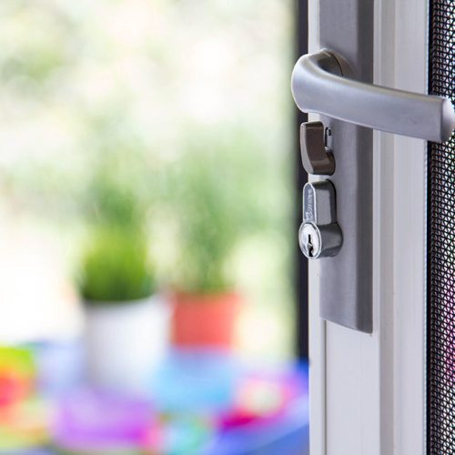 close up door handle