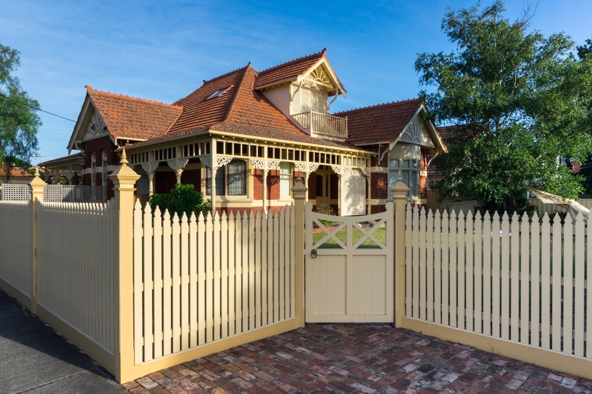 A brick Federation style home showcasing the unique blend of British, American and Australian architecture.