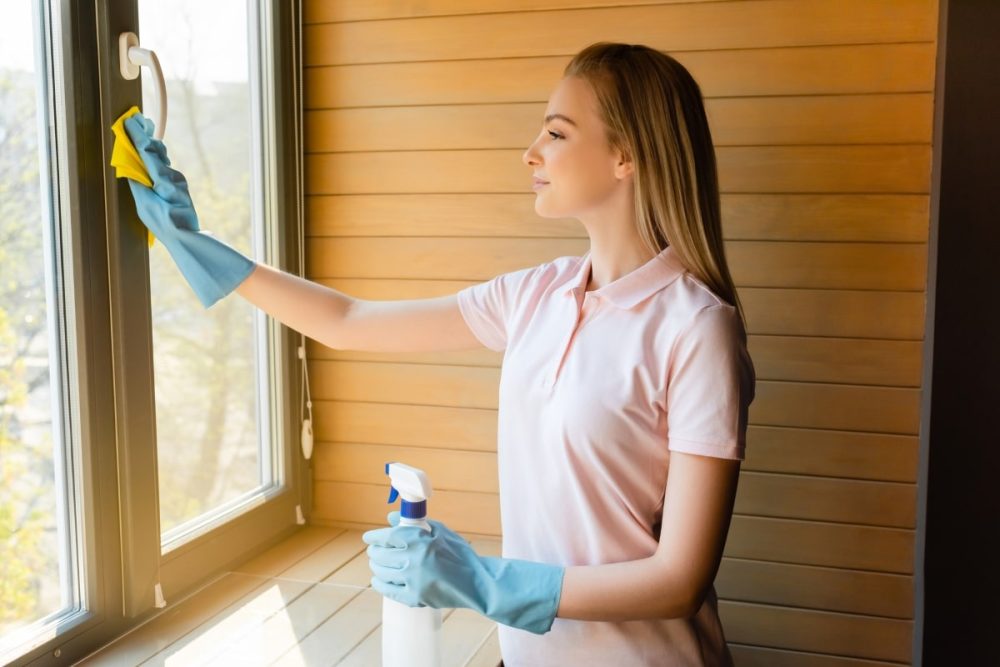 How to Clean Windows With Security Screens A StepByStep Guide